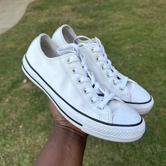 Converse Chuck Taylor All Star Unisex Low Top Leather Sneakers Size‎ M7 W9 White - Picture 9 of 13